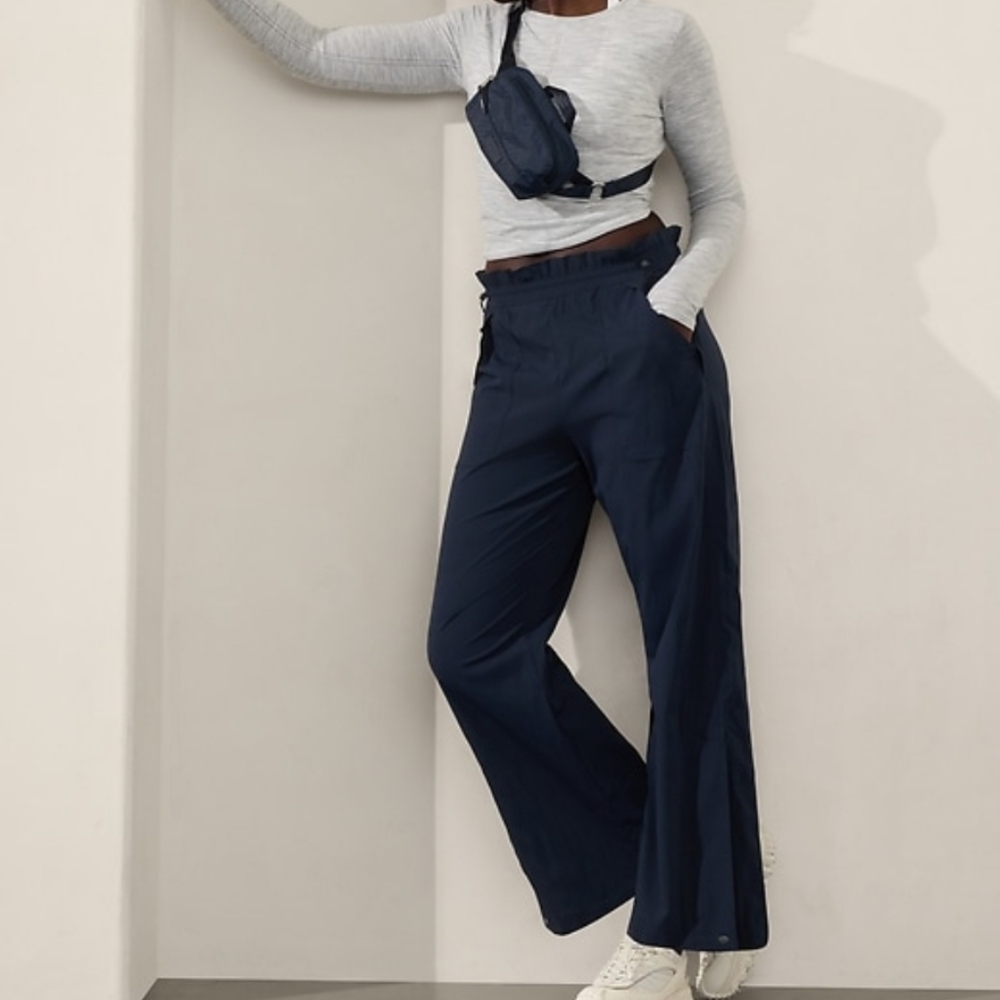 Athleta trekkie parachute pants 6 tall